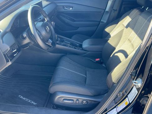 Used 2024 Honda Accord Sport image 5