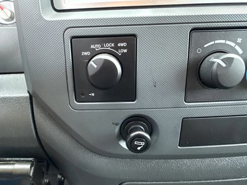 Used 2008 Dodge Ram 1500 Truck SLT w/ Cool Chrome Pkg image 30