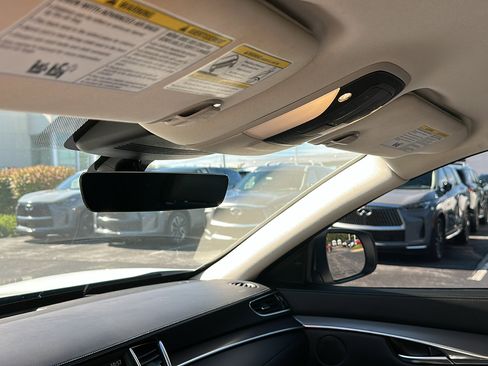 Certified 2023 INFINITI QX50 Pure image 22