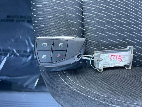 Used 2025 Chevrolet Equinox LT image 21