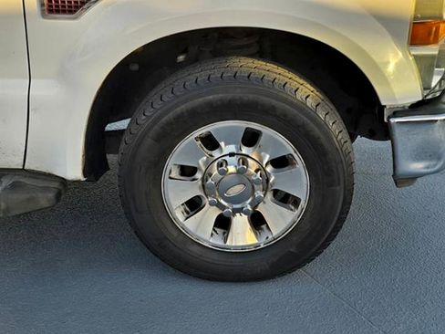 Used 2008 Ford F350 Lariat image 9