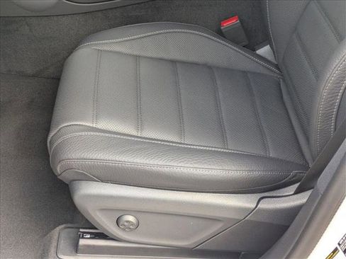 New 2026 Mercedes-Benz GLE 350 4MATIC image 4