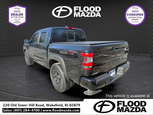 Used 2022 Nissan Frontier PRO-4X w/ Pro-4X Premium Package image 3