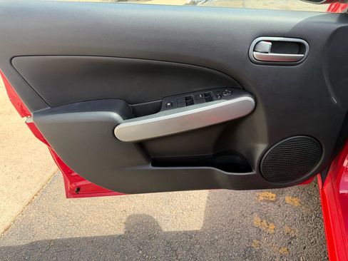 Used 2013 MAZDA MAZDA2 Sport FWD image 12