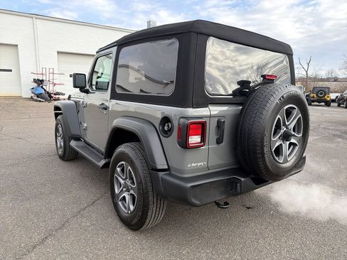 Used 2023 Jeep Wrangler Sport S image 3