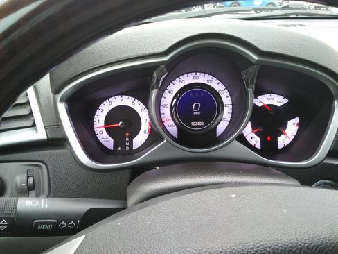 Used 2011 Cadillac SRX Luxury FWD image 12