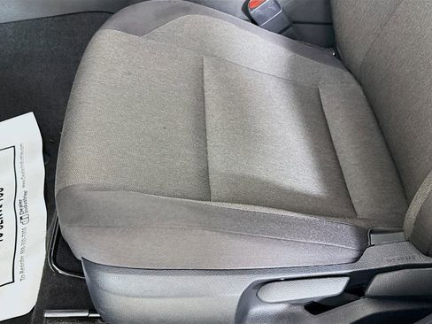 Used 2025 Toyota Camry LE image 19