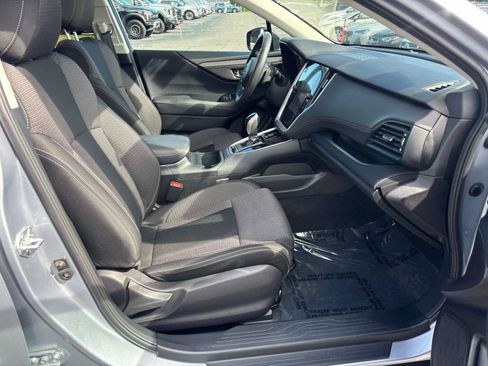Used 2023 Subaru Outback Premium AWD/4WD image 18