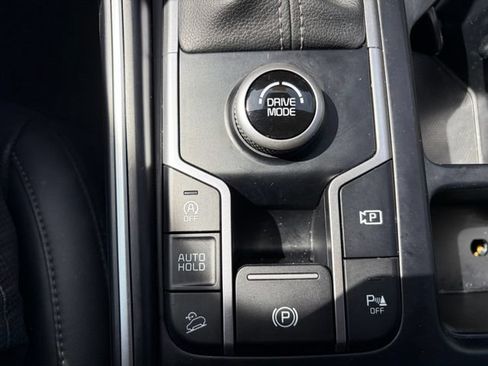 Certified 2022 Kia Sorento EX w/ Panoramic Sunroof Package FWD image 28