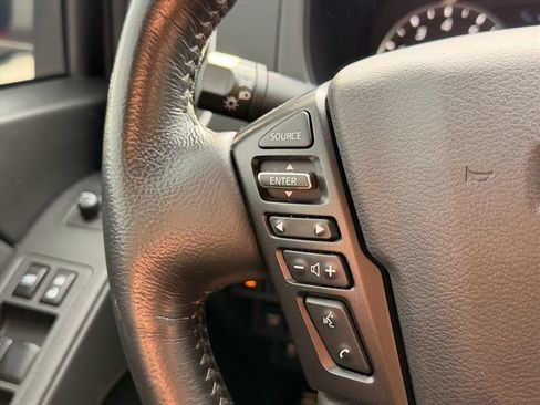 Used 2023 Nissan Frontier SV w/ SV Convenience Package AWD/4WD image 15
