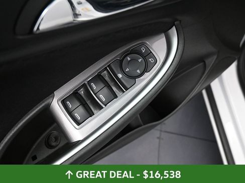 Used 2023 Chevrolet Malibu LT w/ Driver Confidence Package image 31