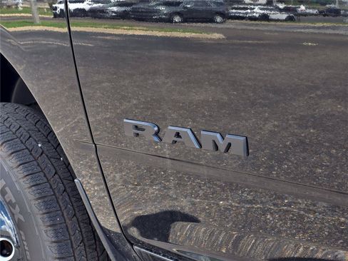 New 2026 RAM 3500 Big Horn AWD/4WD image 29