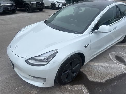 Used 2020 Tesla Model 3 Long Range image 3