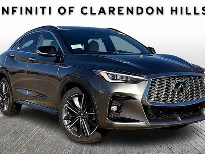 New 2025 INFINITI QX55 Essential
