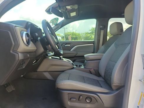 Certified 2024 Chevrolet Colorado ZR2 AWD/4WD image 23