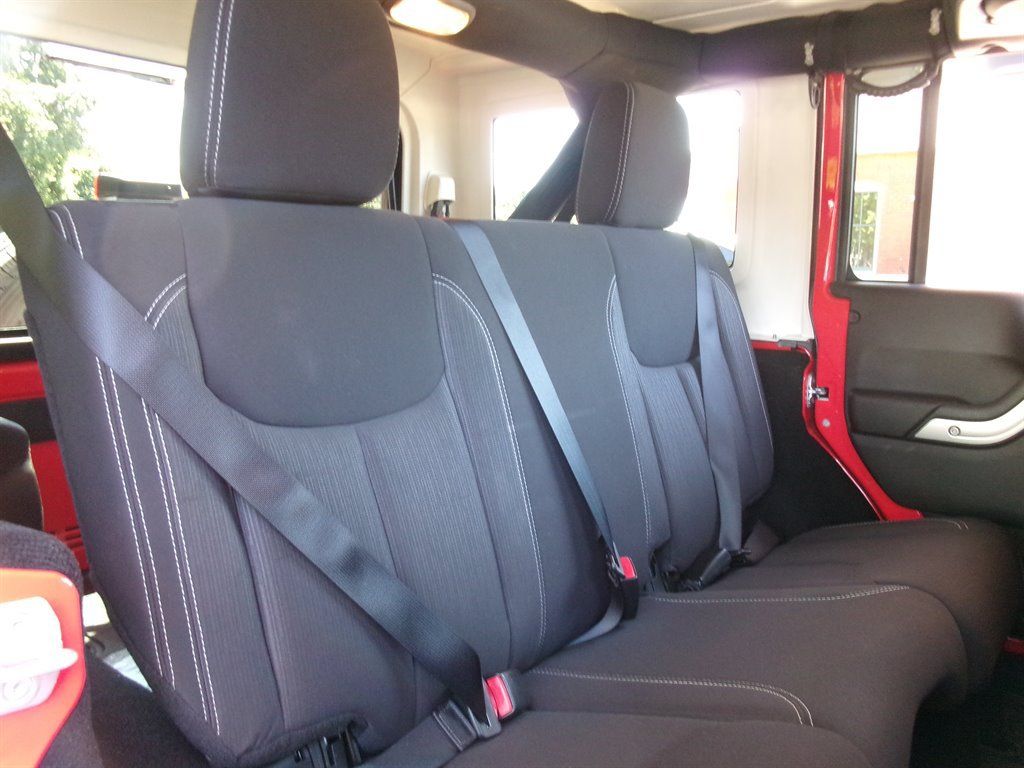 Used 2013 Jeep Wrangler Unlimited Sahara w/ Mopar Chrome Edition Group AWD/4WD image 25