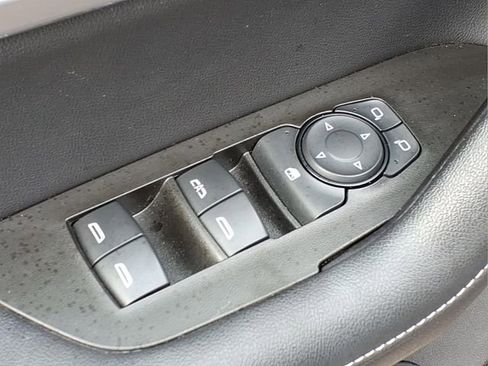 Used 2023 Chevrolet Blazer LT w/ Convenience Package FWD image 16