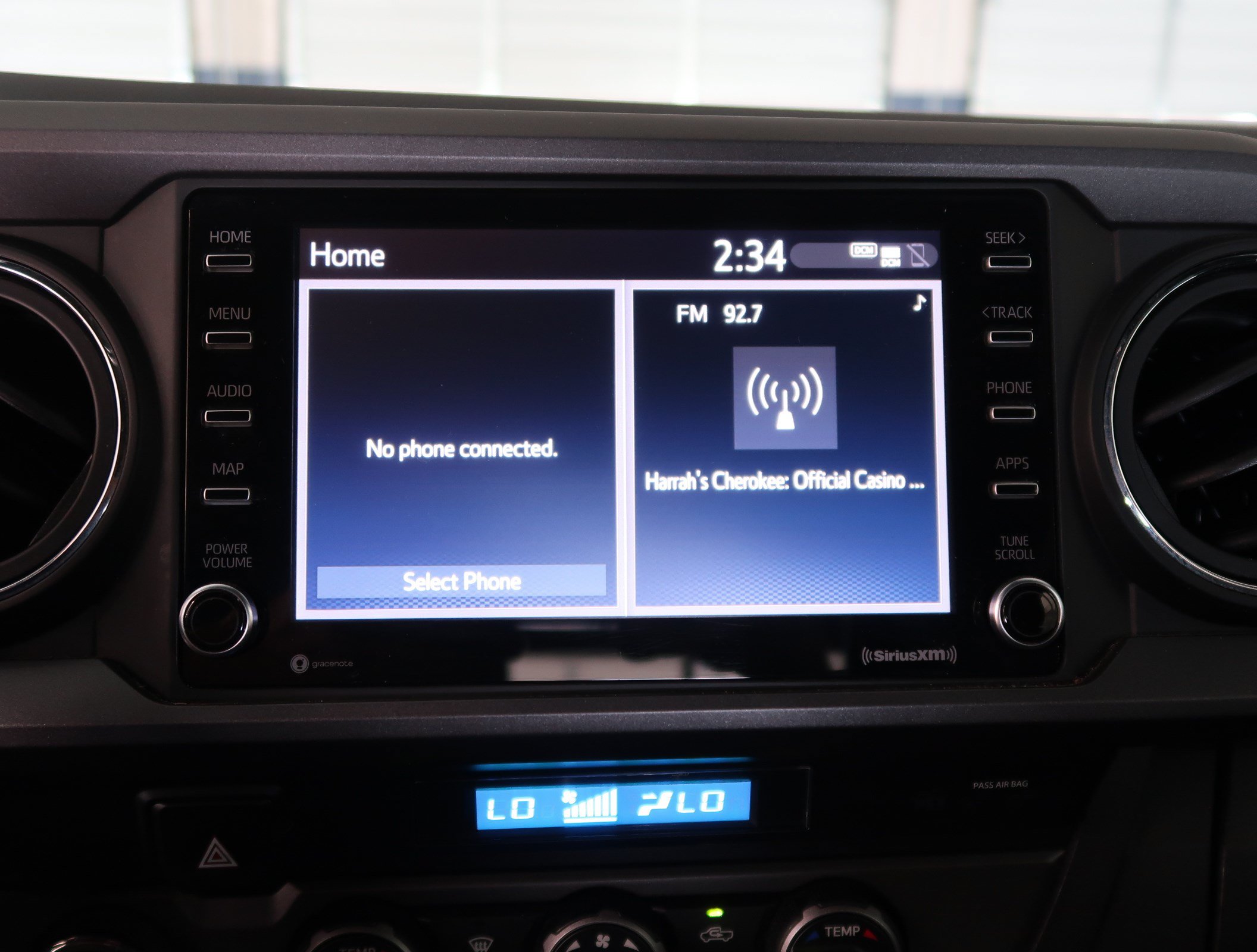Used 2021 Toyota Tacoma TRD Off-Road AWD/4WD image 29