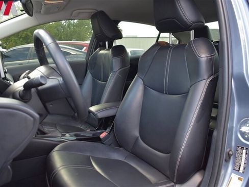 Used 2022 Toyota Corolla LE w/ Premium Interior Package FWD image 11