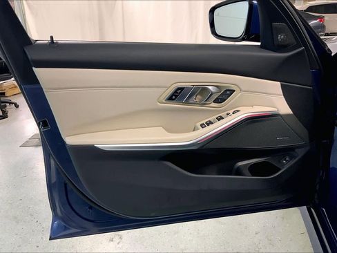 Used 2023 BMW 330i xDrive Sedan image 21