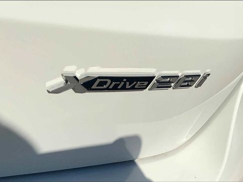 New 2026 BMW X1 xDrive28i w/ Convenience Package image 14