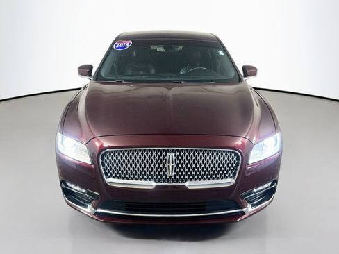 Used 2018 Lincoln Continental Premiere FWD image 3