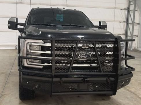 Used 2023 Ford F250 Lariat w/ Lariat Ultimate Package AWD/4WD image 7
