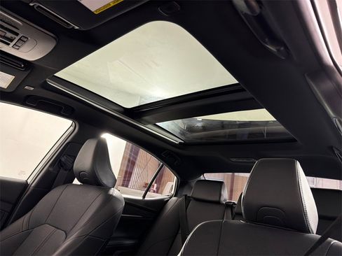 Used 2025 Toyota Camry XSE image 2