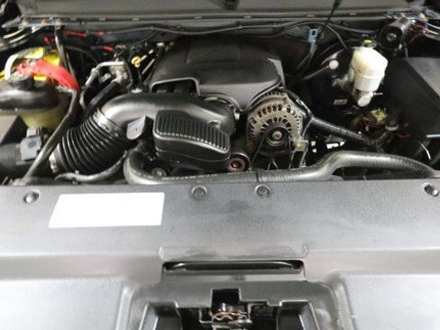 Used 2009 Cadillac Escalade AWD image 24