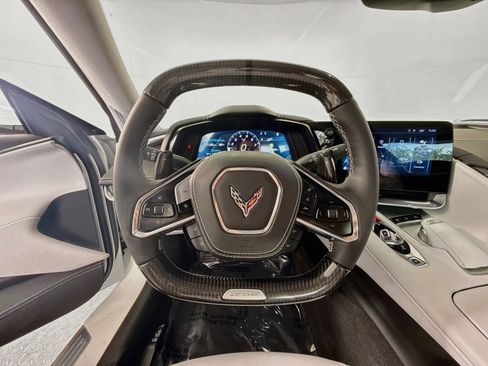 Used 2024 Chevrolet Corvette Z06 w/ Z07 Performance Package RWD image 10