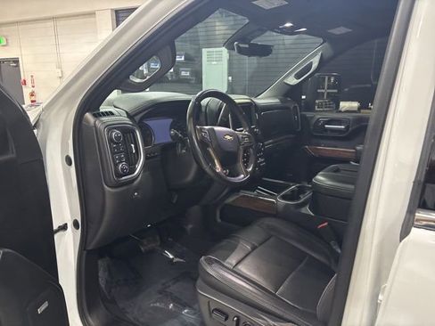 Used 2021 Chevrolet Silverado 3500 High Country AWD/4WD image 10