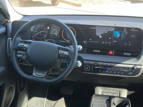 New 2025 Hyundai Ioniq 5 SEL image 20