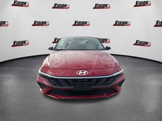 Used 2025 Hyundai Elantra Sport video 2