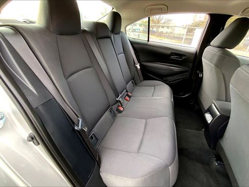 Certified 2025 Toyota Corolla LE image 19