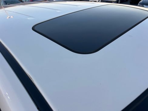 Used 2015 Honda Odyssey EX-L image 9