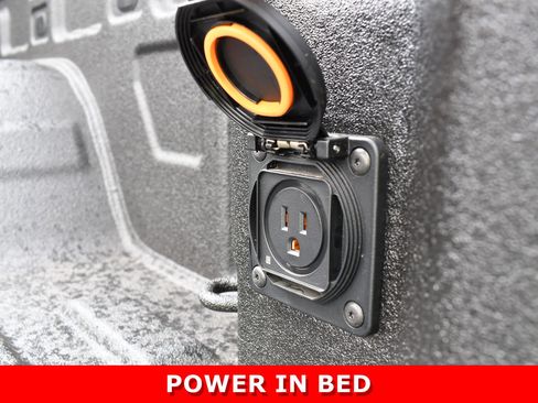 New 2026 GMC Sierra 1500 SLE w/ Preferred Package RWD image 9