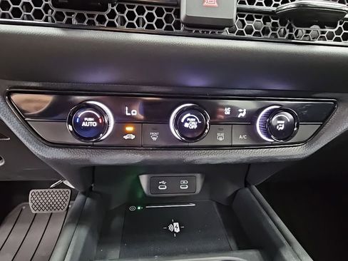 New 2026 Honda HR-V LX image 17