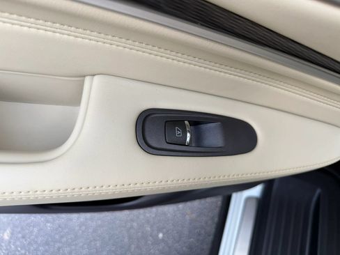 Used 2017 INFINITI QX60 Luxe w/ Premium Plus Package AWD/4WD image 34