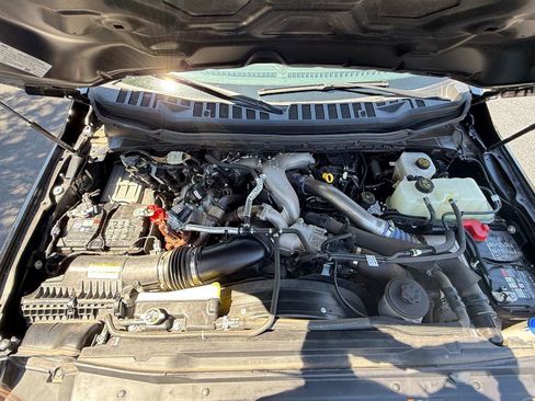 Used 2023 Ford F350 XLT w/ XLT Value Package image 13