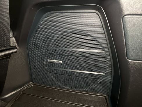 Used 2021 Subaru Ascent Limited w/ Technology Package image 71