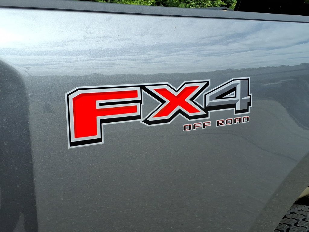 New 2026 Ford F350 XLT w/ FX4 Off-Road Package AWD/4WD image 10