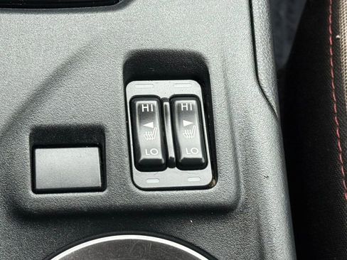 Used 2020 Subaru Impreza 2.0i Sport image 36