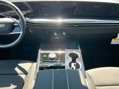 New 2026 Cadillac Escalade Sport w/ Touring Package AWD/4WD image 14