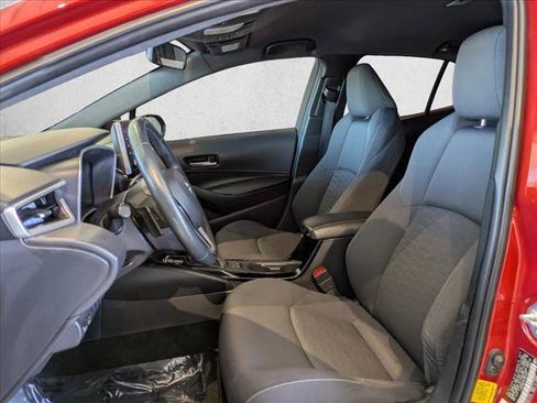 Used 2019 Toyota Corolla SE FWD image 14
