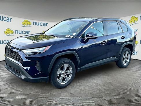 Used 2024 Toyota RAV4 XLE FWD image 3