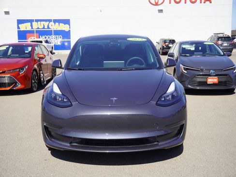 Used 2023 Tesla Model 3 Standard Range RWD image 6