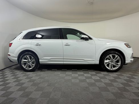 Used 2023 Audi Q7 3.0T Premium Plus w/ Premium Plus Package AWD/4WD image 8