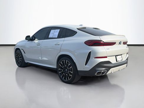 Used 2025 BMW X6 M60i AWD/4WD image 3