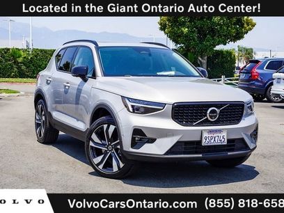 Certified 2025 Volvo XC40 B5 Plus w/ Climate Package