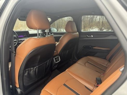 Used 2022 Kia K5 GT image 12